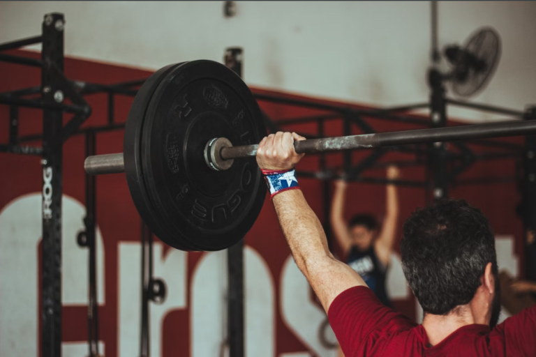 Enhancing Performance and Preventing Injuries on Lifting